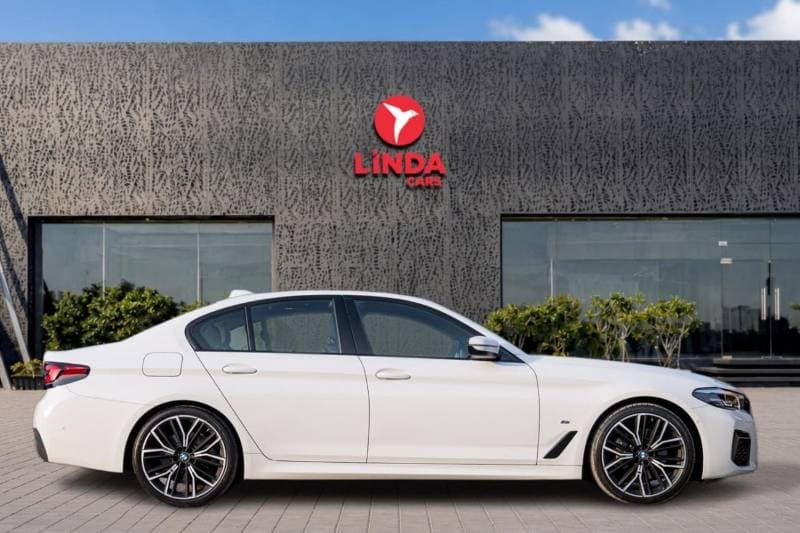 2023 BMW 530i M Sport thumbnail 7