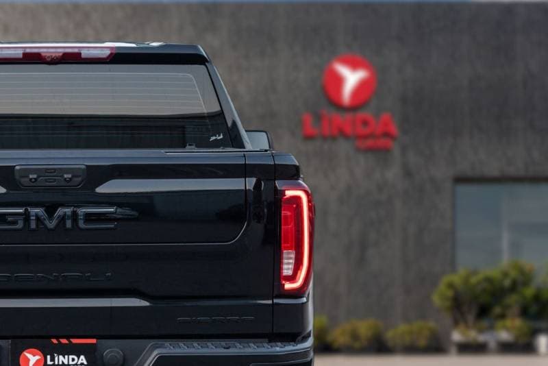 2025 GMC Sierra 1500 DENALI ULTIMATE thumbnail 5