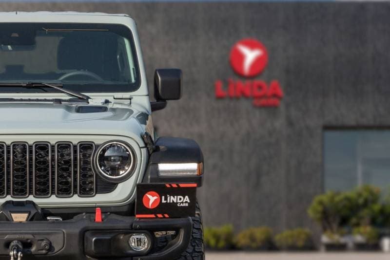 2024 Jeep Wrangler RUBICON thumbnail 3