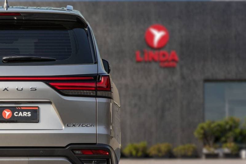 2025 Lexus LX700h SIGNATURE thumbnail 5
