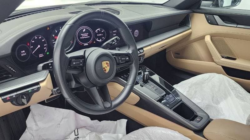 2023 Porsche 911 CARRERA S thumbnail 4