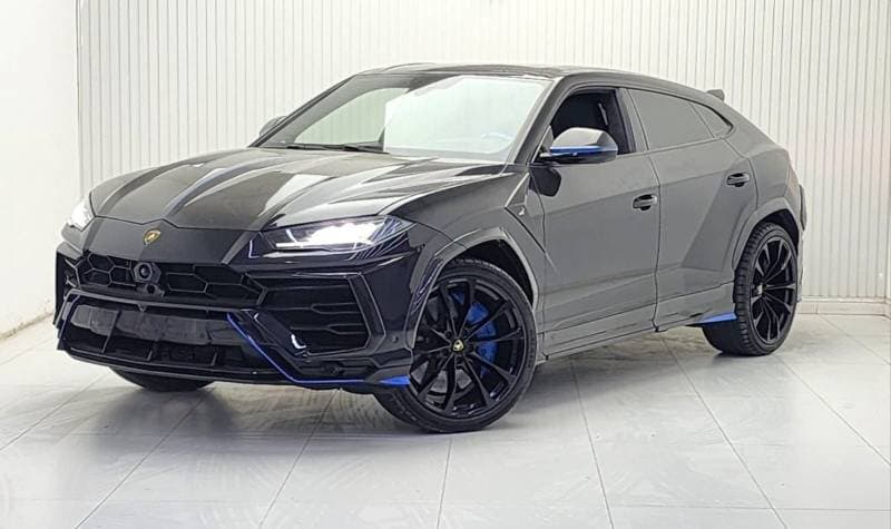 2020 Lamborghini Urus STANDARD