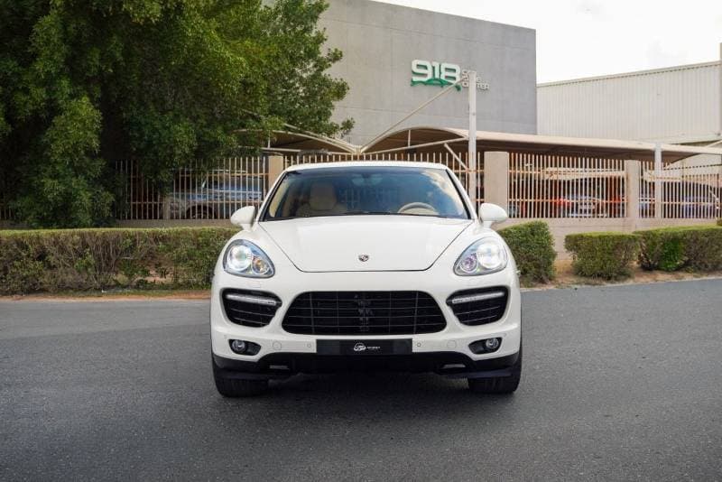 2011 Porsche Cayenne TURBO thumbnail 6