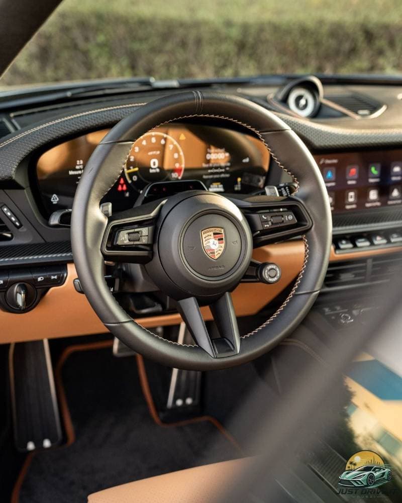 2026 Porsche 911 GT3 TOURING thumbnail 8