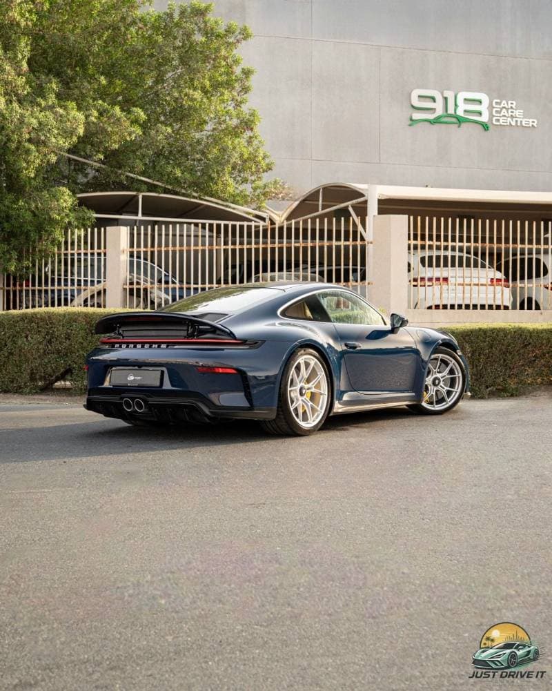2026 Porsche 911 GT3 TOURING thumbnail 3