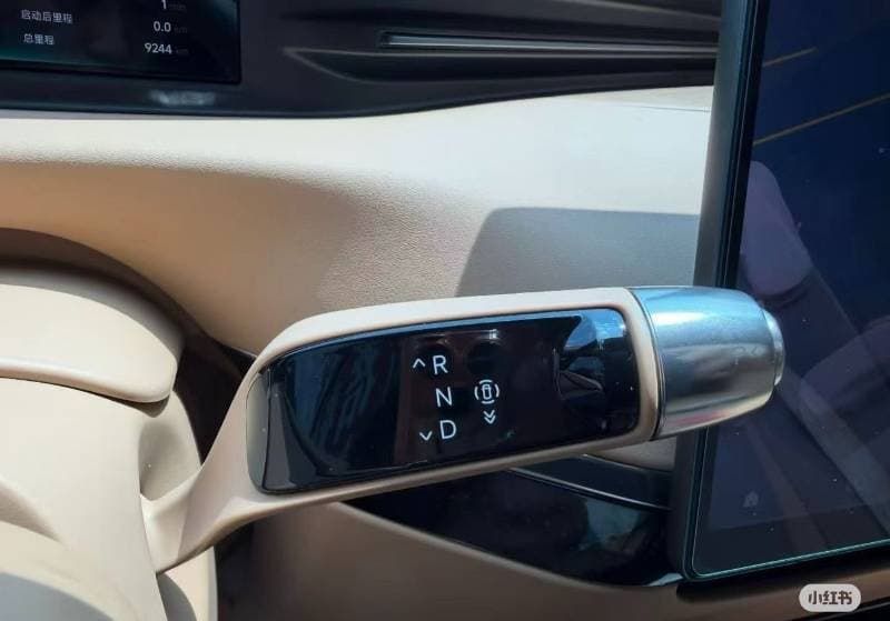 2026 Xpeng Gx GX Ultra SE 1585 ,FCA Guangzhou thumbnail 5