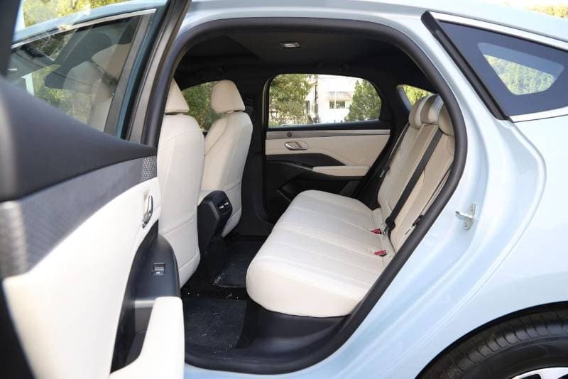2025 BYD QIN PLUS STANDARD thumbnail 5