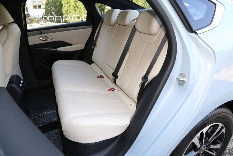 2025 BYD QIN PLUS STANDARD thumbnail 6