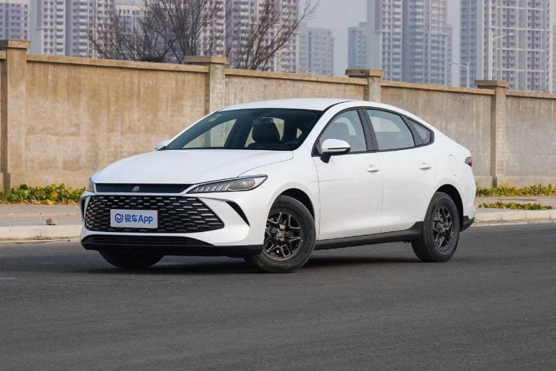2025 BYD QIN PLUS STANDARD thumbnail 2