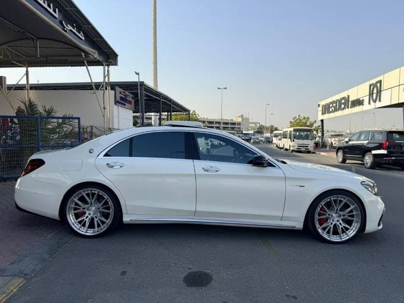 2018 Mercedes Benz S63 AMG STANDARD thumbnail 4