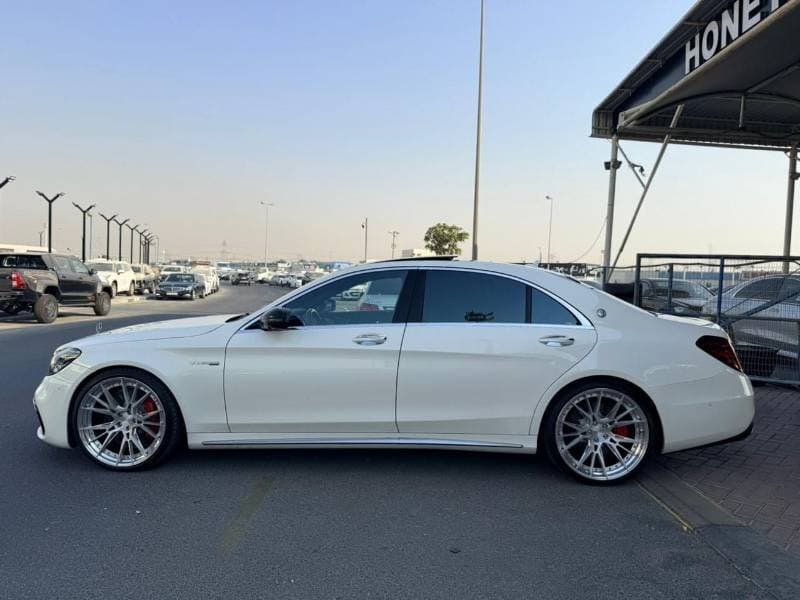 2018 Mercedes Benz S63 AMG STANDARD thumbnail 5