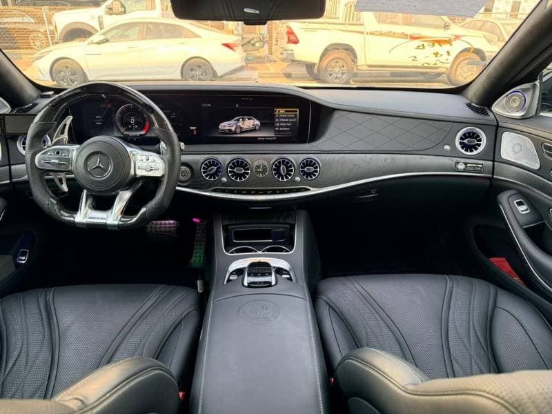 2018 Mercedes Benz S63 AMG STANDARD thumbnail 6