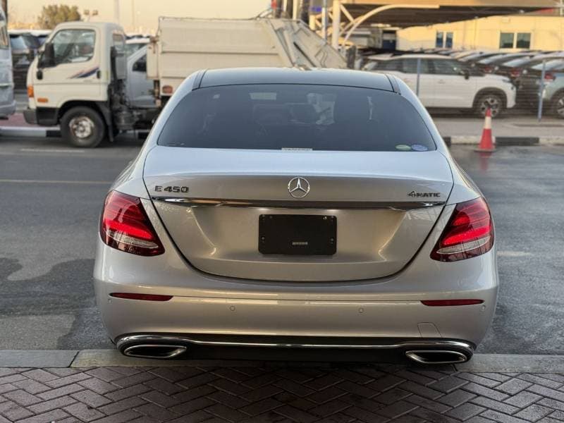 2019 Mercedes Benz E 450 STANDARD thumbnail 5