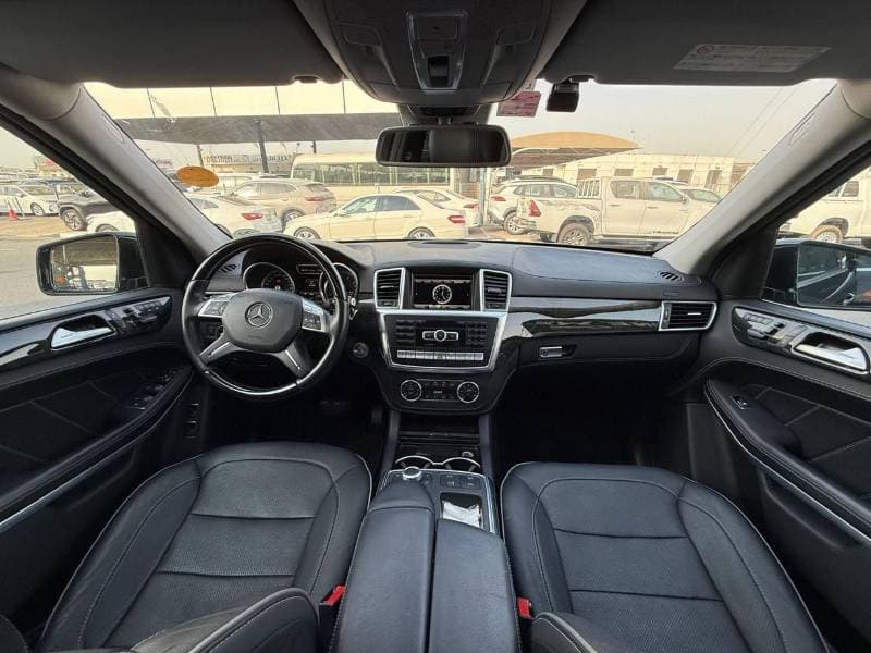 2014 Mercedes Benz GL550 thumbnail 8