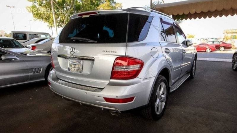2010 Mercedes Benz ML350 STANDARD thumbnail 5