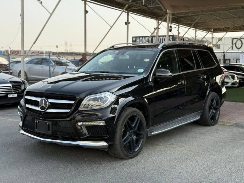 2014 Mercedes Benz GL550 thumbnail 3