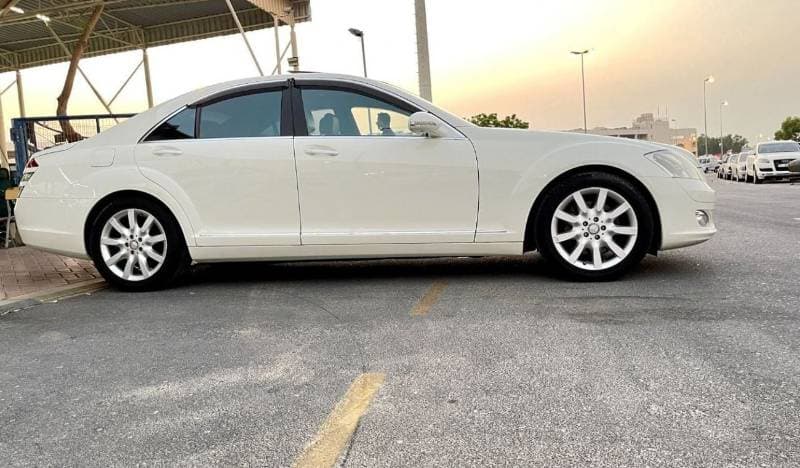 2007 Mercedes Benz S550 STANDARD thumbnail 4