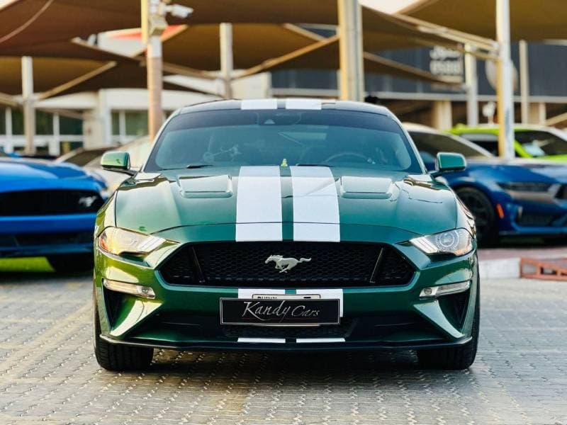 2022 Ford Mustang thumbnail 2