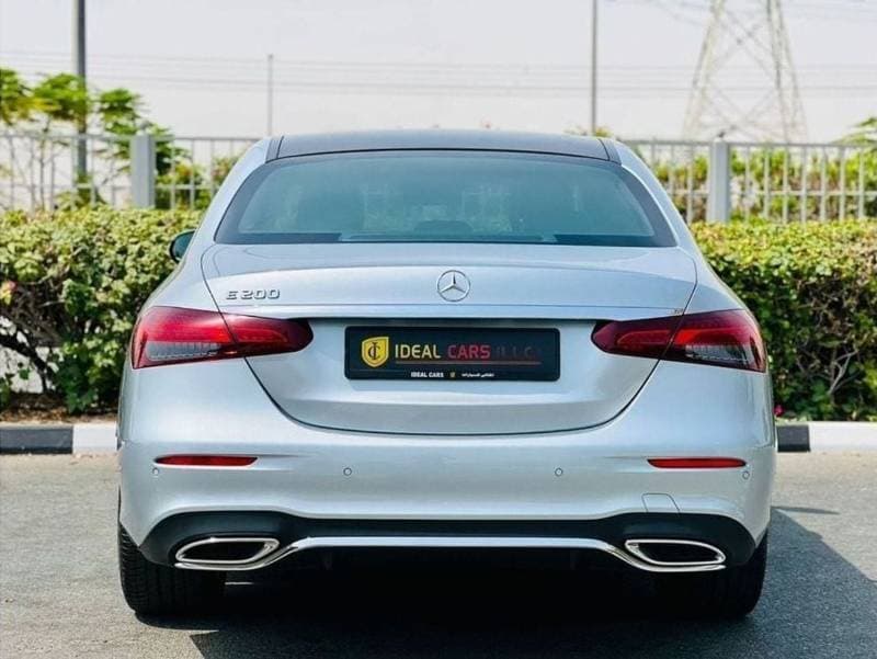 2023 Mercedes Benz E200 AMG thumbnail 6