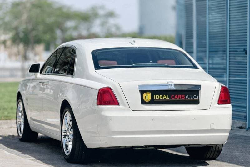 2017 Rolls Royce Ghost SWB thumbnail 3