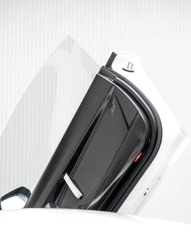 2017 Lamborghini Aventador thumbnail 8