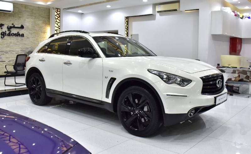 2016 Infiniti QX70 ELITE SPORT