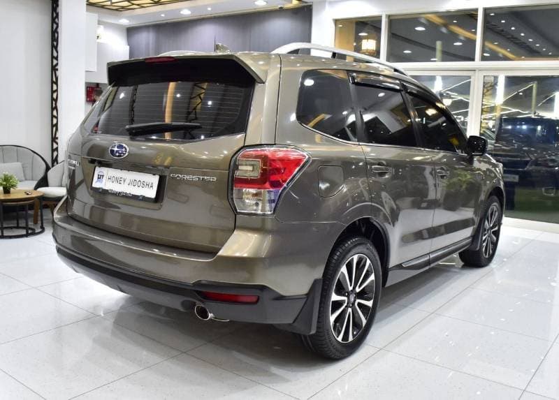 2018 Subaru Forester PREMIUM thumbnail 6
