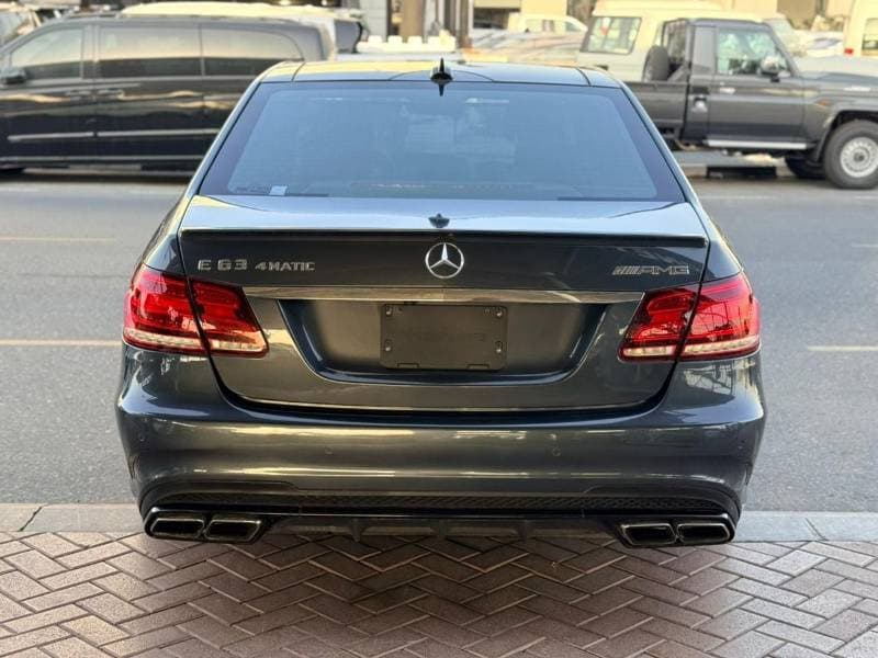 2014 Mercedes Benz E63 AMG STANDARD thumbnail 5