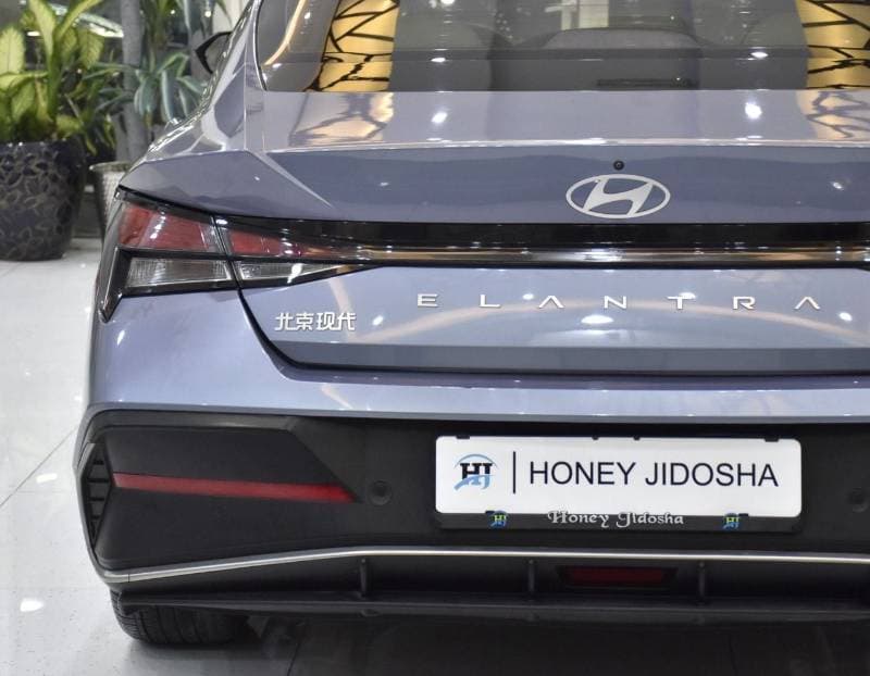 2024 Hyundai Elantra COMFORT thumbnail 8