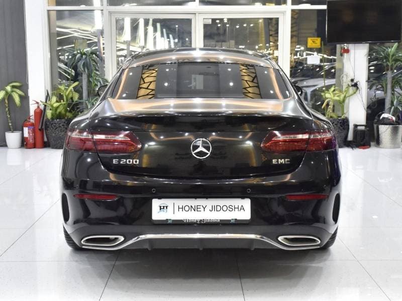 2023 Mercedes Benz E200 AMG thumbnail 5