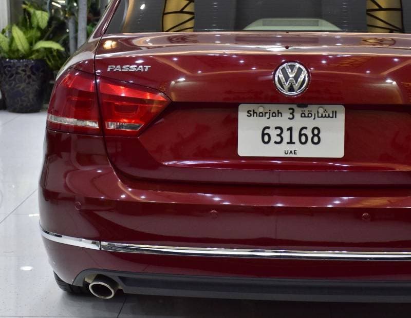 2016 Volkswagen Passat SEL thumbnail 8