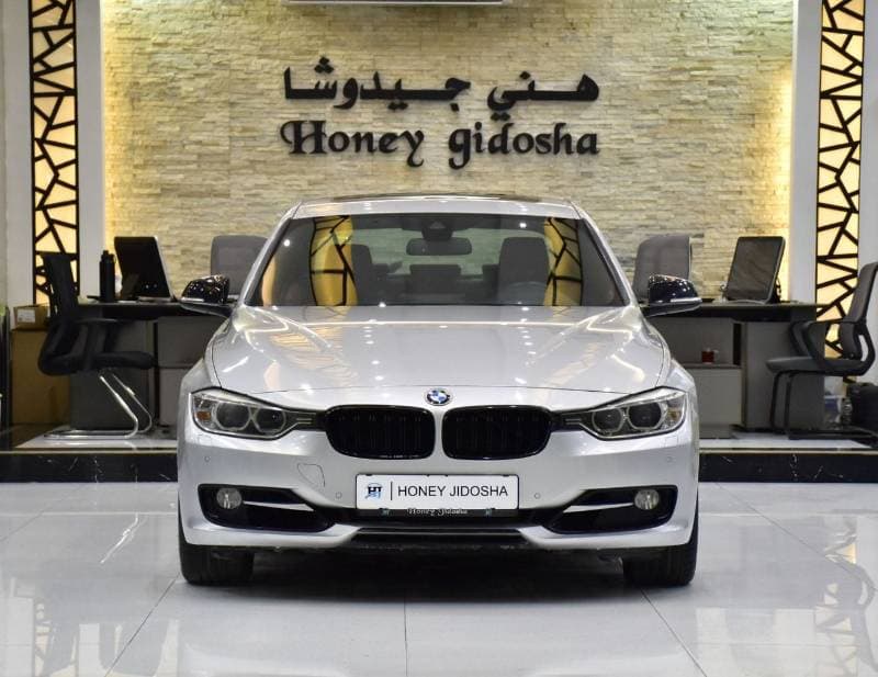 2013 BMW 335i SPORT thumbnail 2