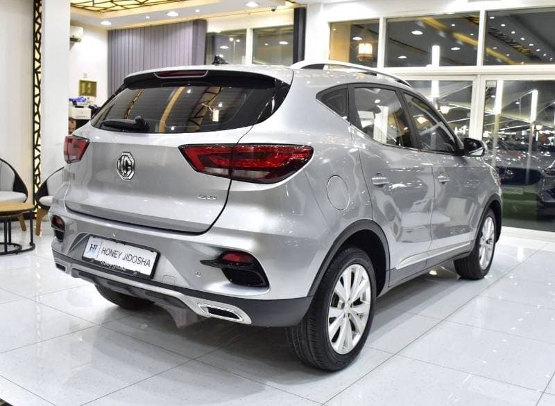 2022 MG ZS thumbnail 6