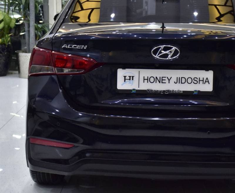 2020 Hyundai Accent GL MID thumbnail 8