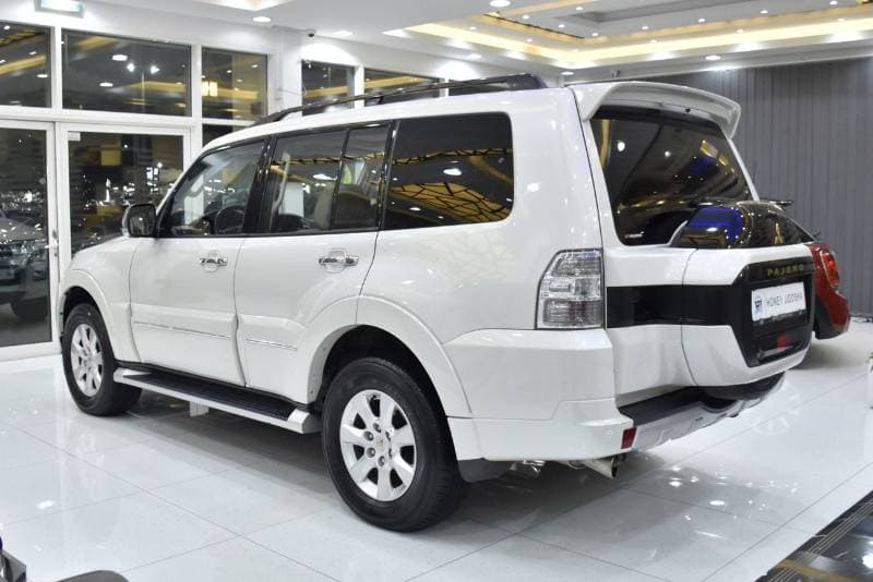 2019 Mitsubishi Pajero GLS MIDLINE thumbnail 7