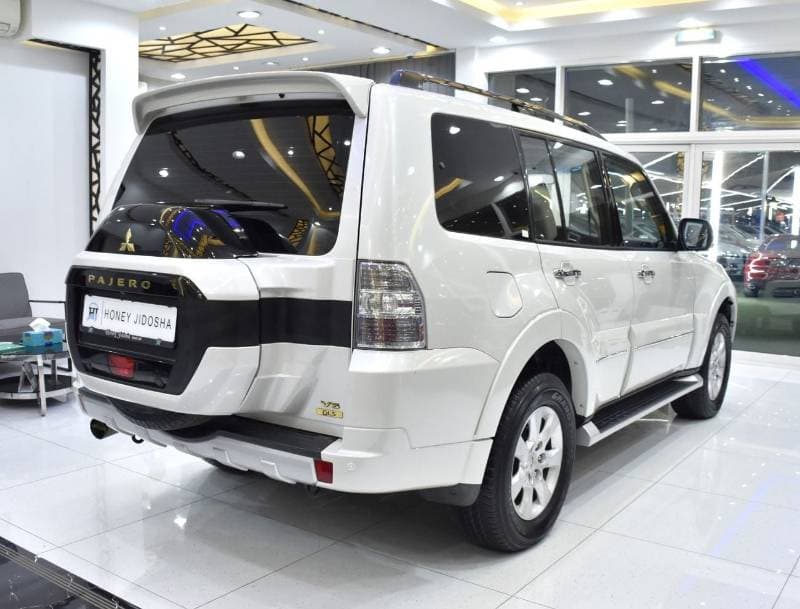 2019 Mitsubishi Pajero GLS MIDLINE thumbnail 6