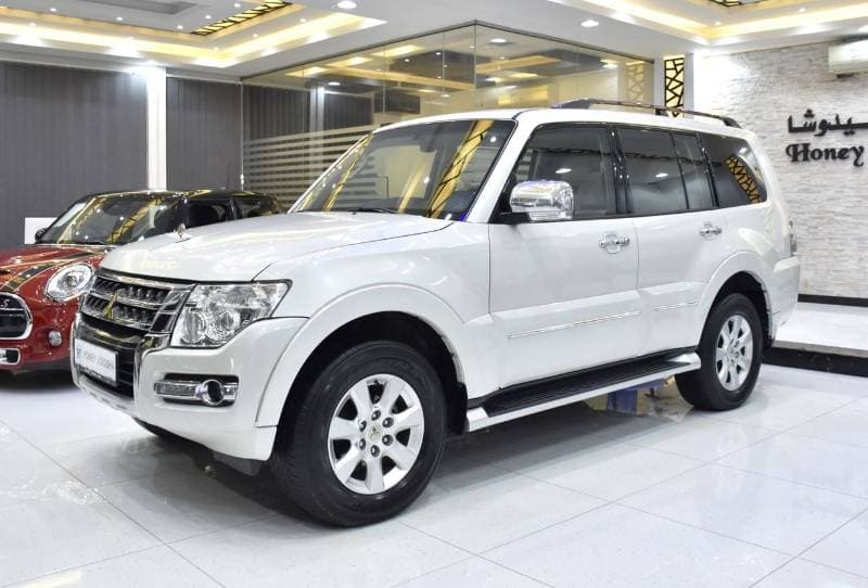 2019 Mitsubishi Pajero GLS MIDLINE thumbnail 3