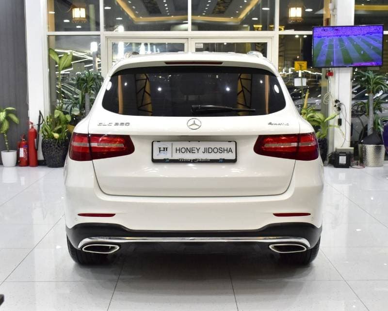 2017 Mercedes Benz GLC250 . thumbnail 5