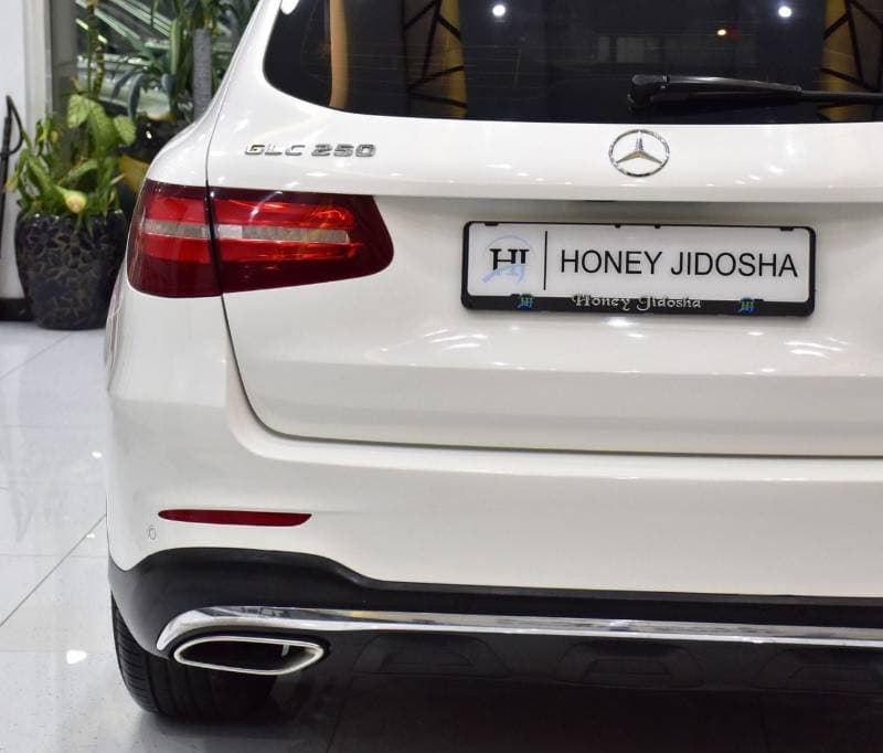 2017 Mercedes Benz GLC250 . thumbnail 8