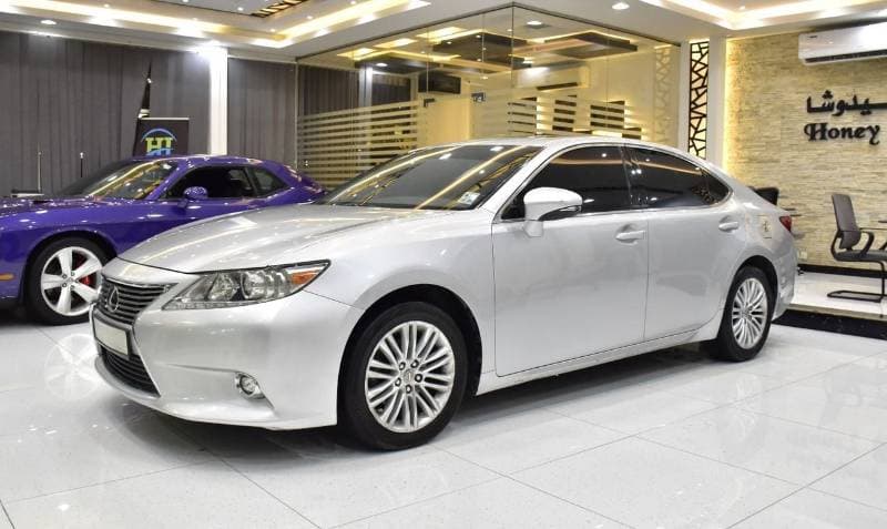 2015 Lexus ES350 PLATINUM thumbnail 3