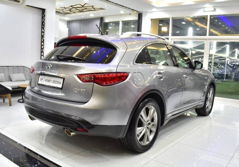 2020 Infiniti QX70 LUXURY thumbnail 6