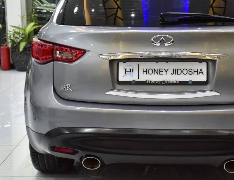 2020 Infiniti QX70 LUXURY thumbnail 8