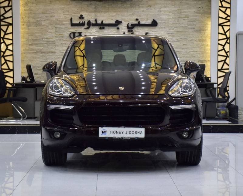 2018 Porsche Cayenne PLATINUM EDITION thumbnail 2