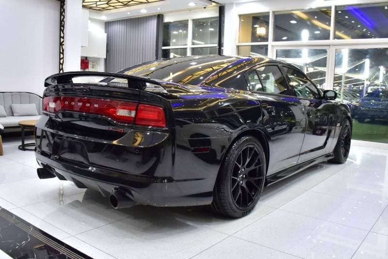 2013 Dodge Charger thumbnail 6