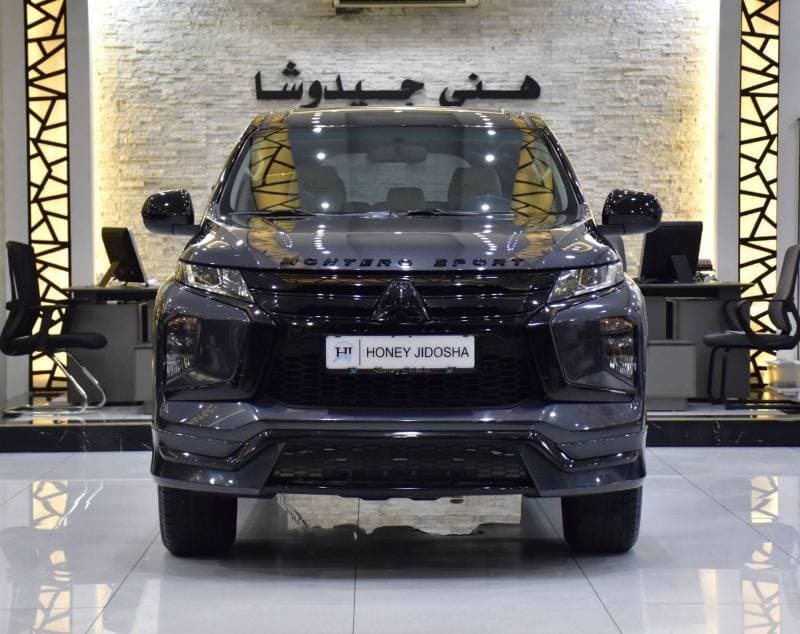 2023 Mitsubishi Montero Sport thumbnail 2