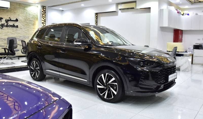 2023 MG ZS LUX
