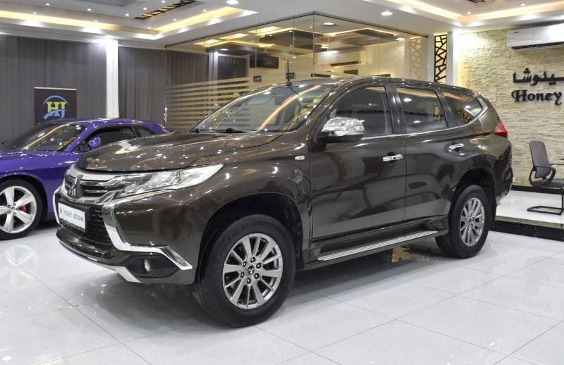2017 Mitsubishi Montero Sport GLS PREMIUM thumbnail 3