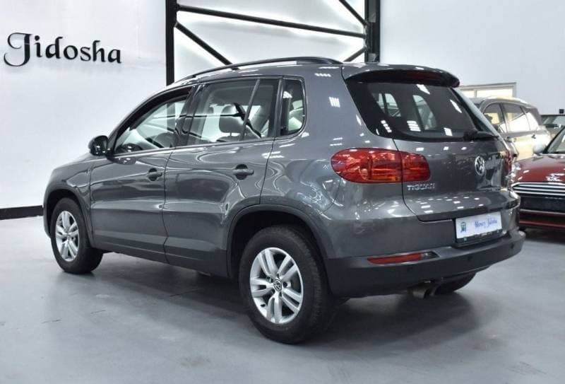 2016 Volkswagen Tiguan S thumbnail 8