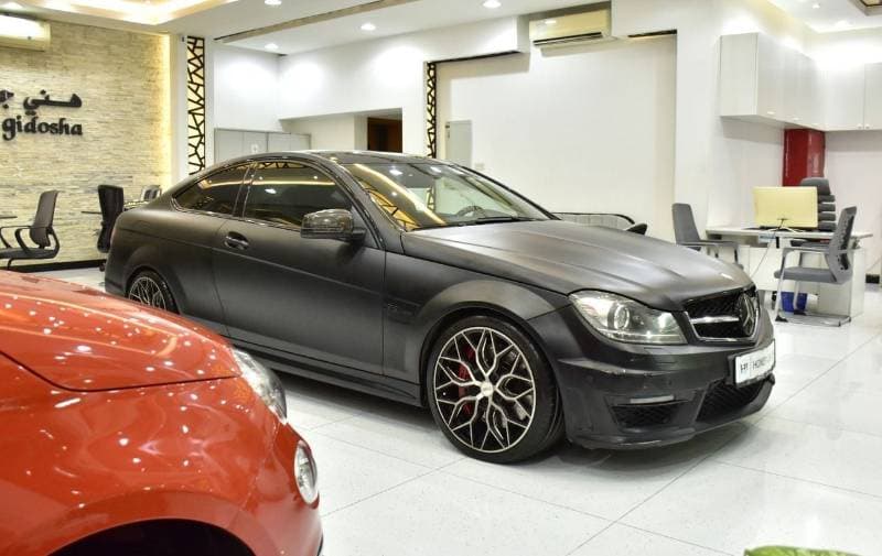 2013 Mercedes Benz C63 AMG STANDARD
