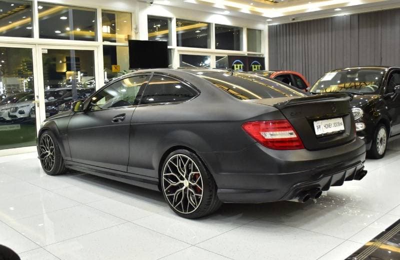 2013 Mercedes Benz C63 AMG STANDARD thumbnail 7